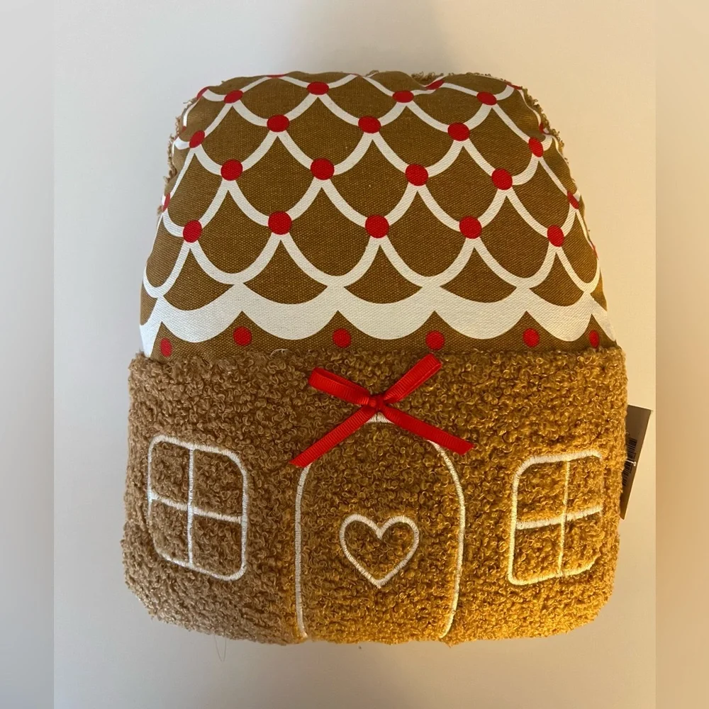 Target Bullseye's Playground Christmas Gingerbread House Pillow 11.5